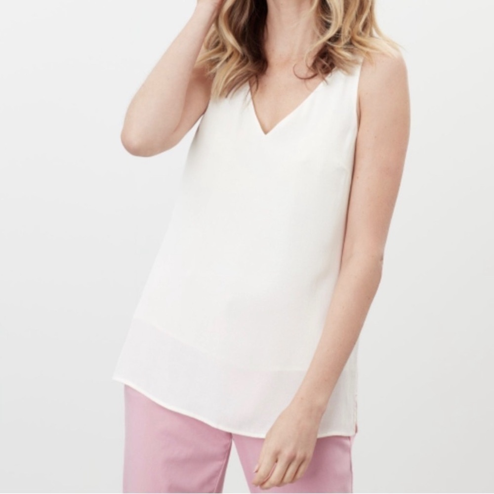 Joules Kyra Solid V-Neck Tank in Cream